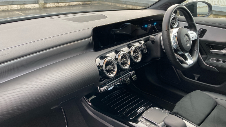 Mercedes-Benz A-Class A180d AMG Line Premium Plus Edition 5dr Auto Diesel Hatchback